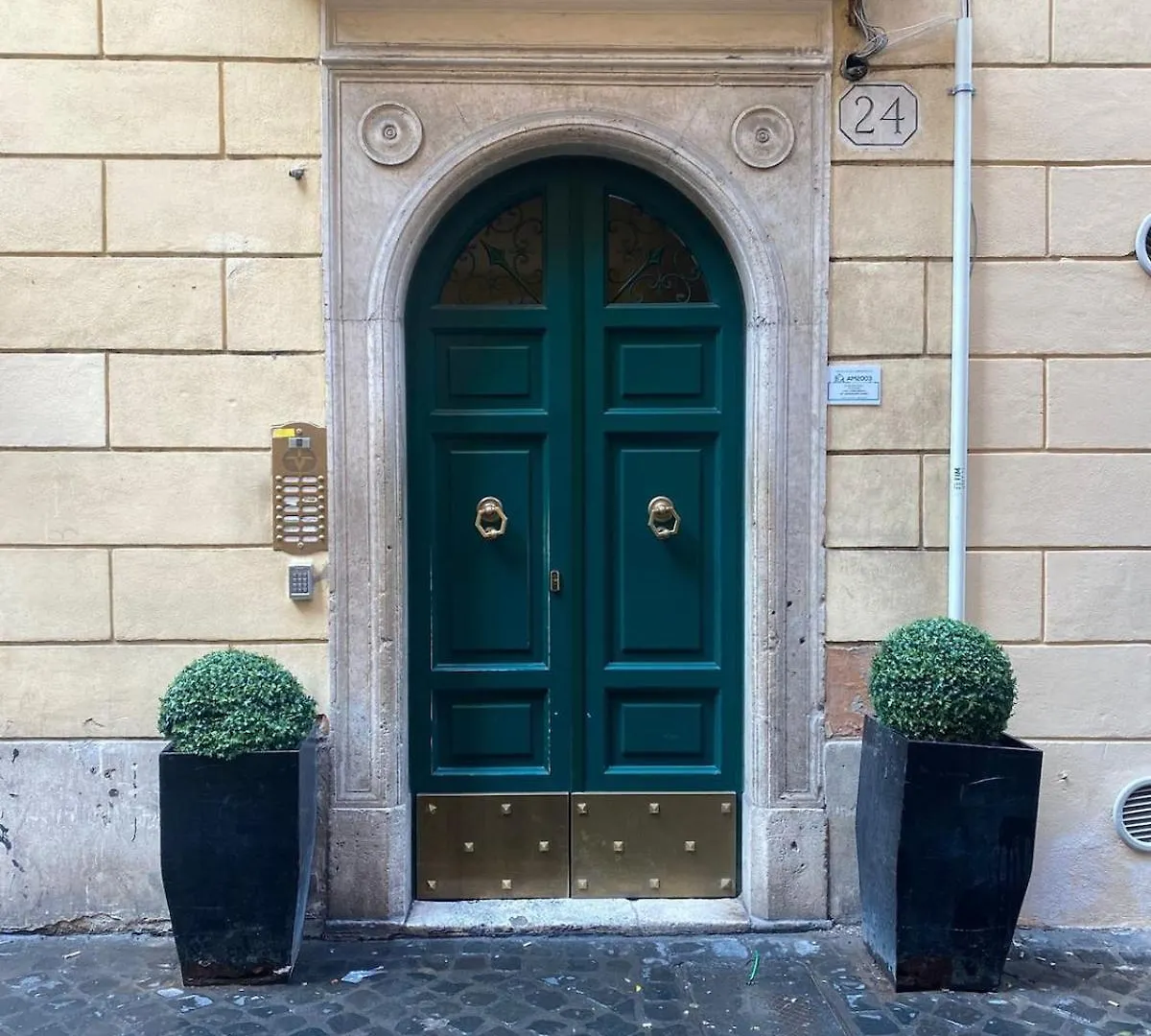 Apartment Tiferet Home - Piazza Di Spagna Rome